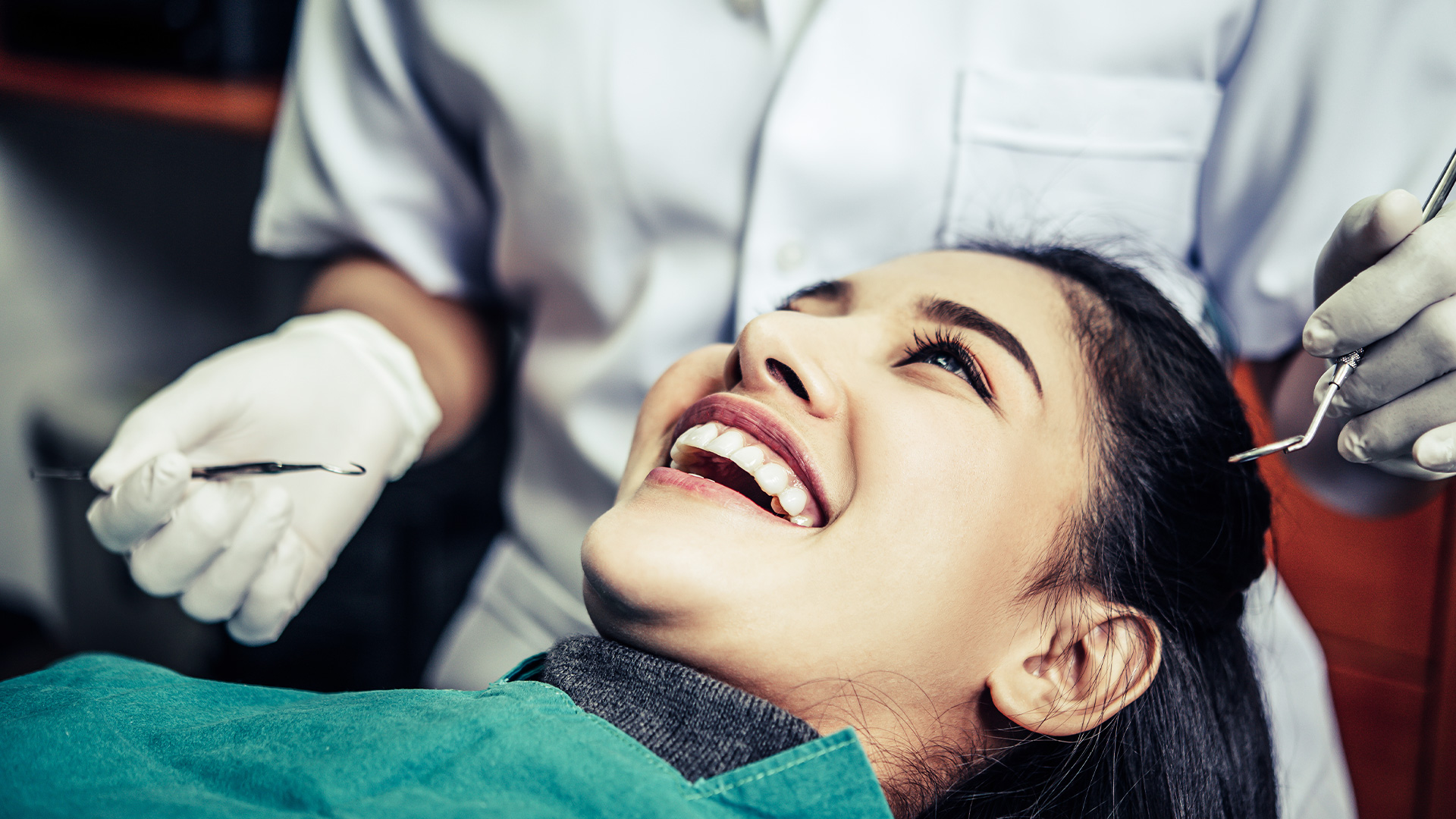 If you are unable to visit the clinic, you can conveniently book your appointment through a video call.